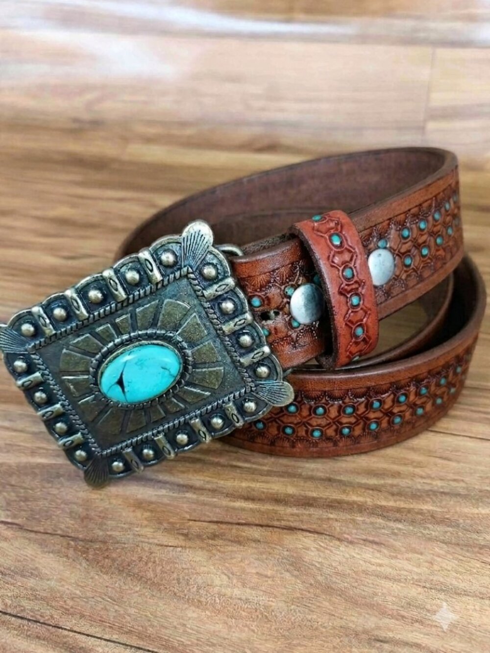 Western Honeycomb Tooled belt, Leather Embossed Belt with Turquoise Dots, Unisex - Picture 4 of 12